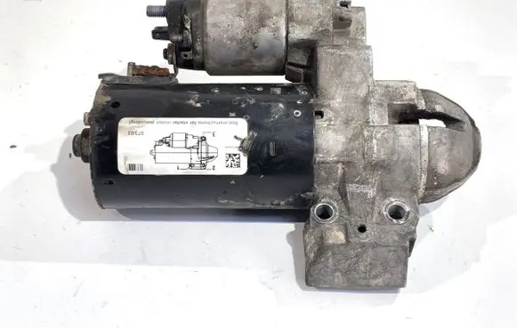 BMW X1 E84 Starter motor 8570238