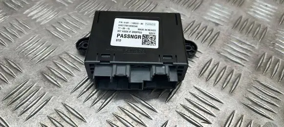 Ford Fiesta Door control unit/module H1BT14B533BE