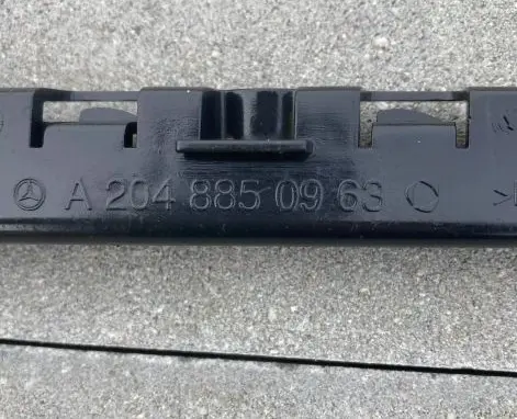 Mercedes-Benz GLK (X204) Rear bumper mounting bracket A2048850963