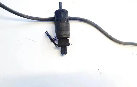 Fiat Croma Windscreen/windshield washer pump d28315205 71740942