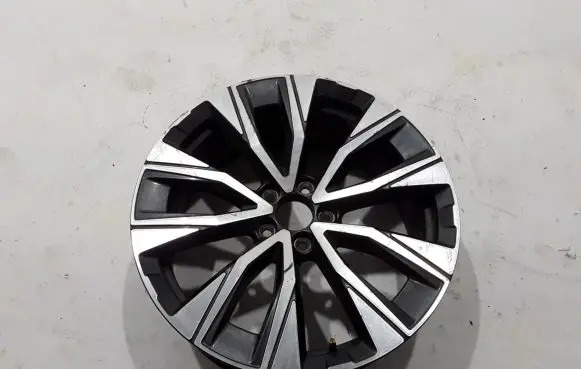 Volvo XC60 R19 alloy rim 32243399