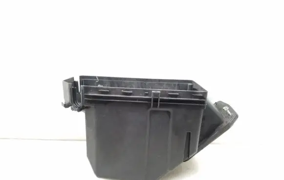 Mercedes-Benz CL C215 Air filter box 2205400224