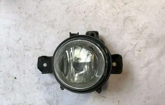 BMW X5 E70 Front fog light 7184318 6317718431803 13101610