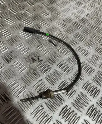 Audi A6 S6 C7 4G Exhaust gas temperature sensor 05L906088