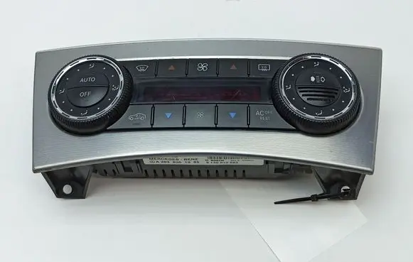 Mercedes-Benz C W203 Climate control unit A2038301985 9140010523 2038301985