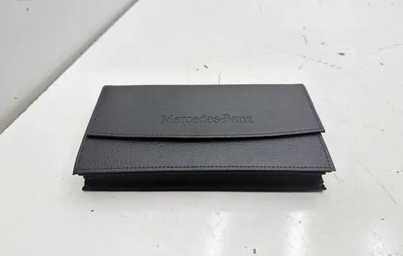 Mercedes-Benz C W206 Owners service history hand book A0005852300