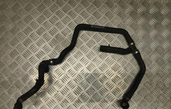 BMW 1 F20 F21 Engine coolant pipe/hose 7596834