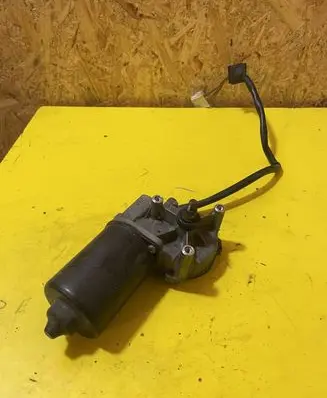 Mercedes-Benz C W203 Wiper motor A2038200542 2038200542