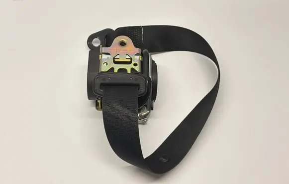 Mercedes-Benz SLK R170 Front seatbelt 1708600585 A1708600585