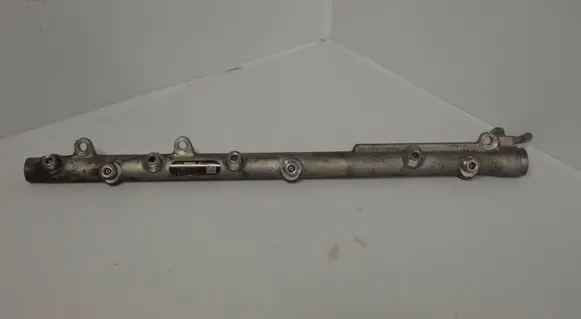 BMW 5 E60 E61 Fuel main line pipe 7795514