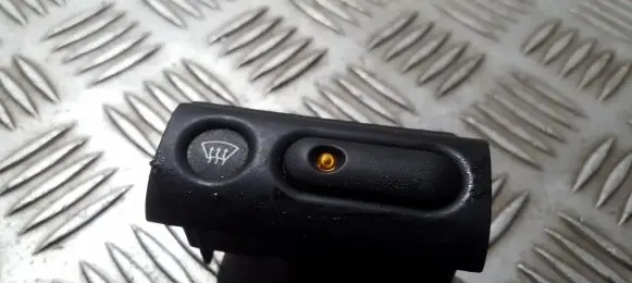 Windscreen/window heater switch