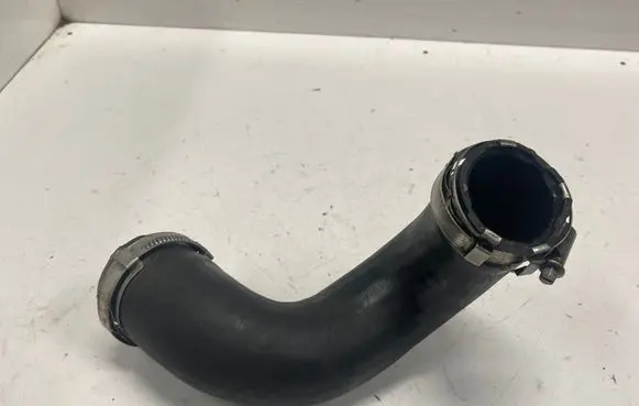 Audi A4 S4 B7 8E 8H Intercooler hose/pipe 8E0145790G