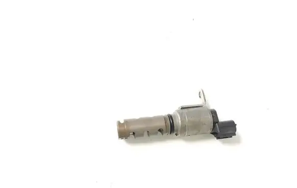 Toyota Prius (XW30) Camshaft vanos timing valve 337010