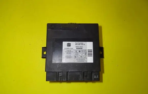 Seat Ibiza II (6k) Comfort/convenience module 6K0962258A 5WK46921