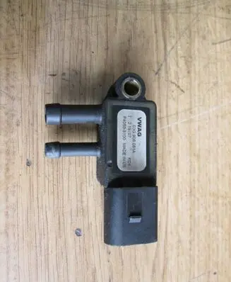 Audi A3 S3 8P Exhaust gas pressure sensor 03G906051A P40505100 21907