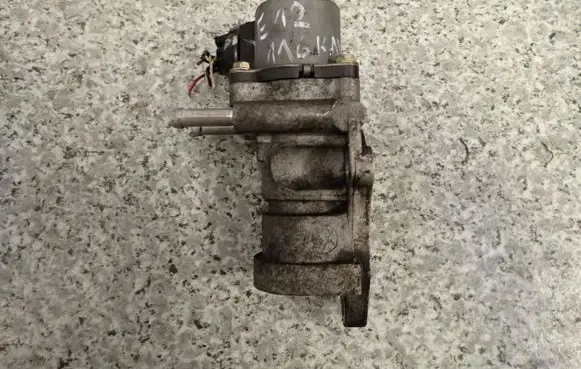 Toyota Corolla E120 E130 EGR thermostat 