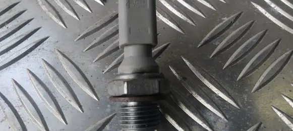 Ford Fusion Oil pressure sensor 963299