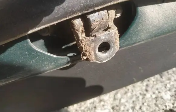 Jaguar X-Type Rear door check strap stopper