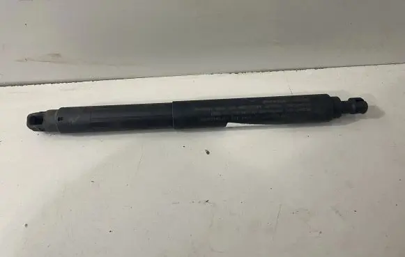 BMW 8 G14 Tailgate/trunk strut/damper 7417342