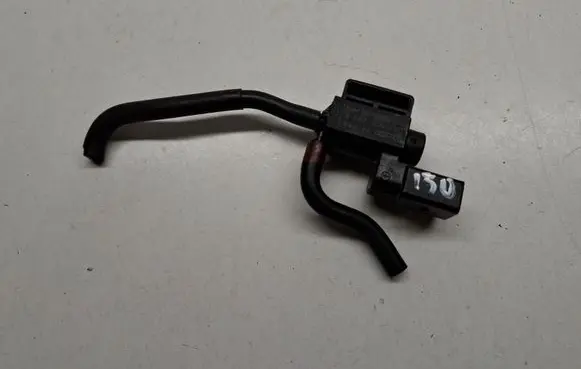 Porsche Cayenne (9Y0 9Y3) Turbo solenoid valve 037906283F