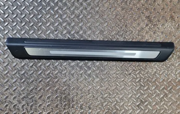 Audi Q5 SQ5 Front sill trim cover 80A853374 80A853374A