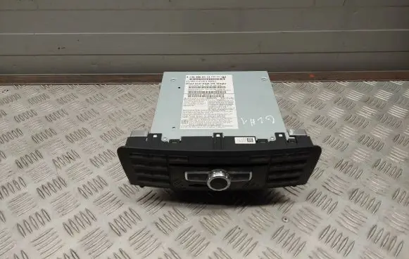 Mercedes-Benz GLA W156 Radio/CD/DVD/GPS head unit A2469008513