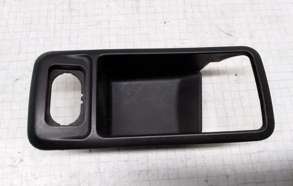 Ford Focus Front door window switch trim 3M51226A36ADW