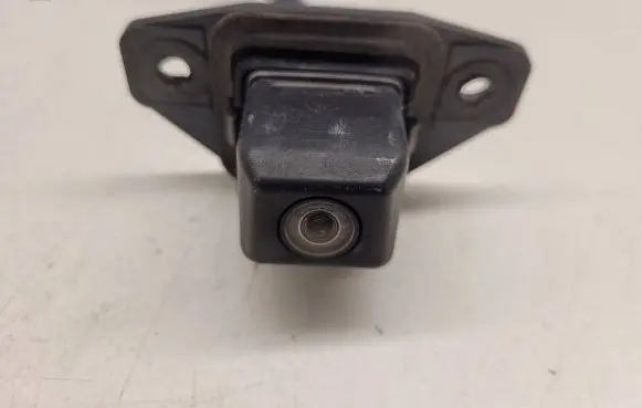 Lexus GS 300 350 430 450H Reversing camera 8679030030 74S01876 KD3308RS