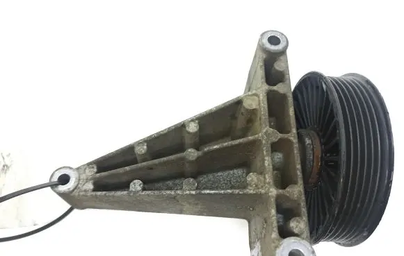 Mercedes-Benz Sprinter W906 other engine part A6112341039