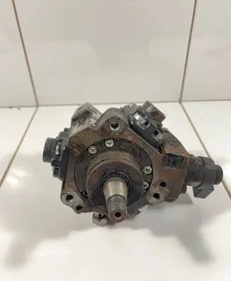 Audi A6 S6 C6 4F Fuel injection high pressure pump 059130755S 0445010154 058130056S