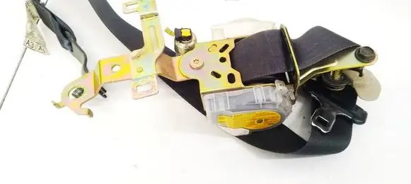 Subaru Legacy Front seatbelt 7K8330P E40432127