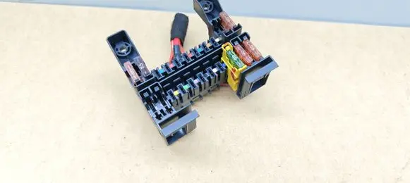 Mercedes-Benz S W221 Fuse module 2215450601