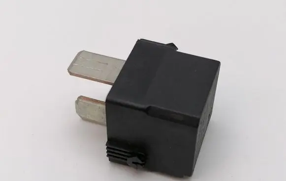 Mercedes-Benz ML W163 Other relay A0025421519 4RA00779302