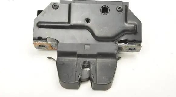 Opel Vectra C Tailgate lock latch 13178192