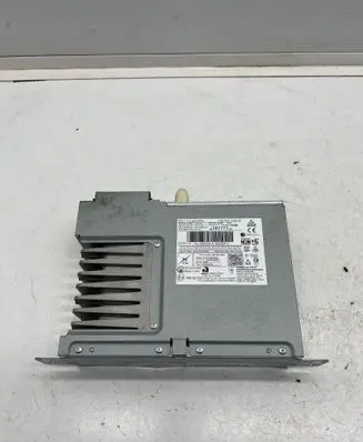 Peugeot Partner III Radio/CD/DVD/GPS head unit 9818777780