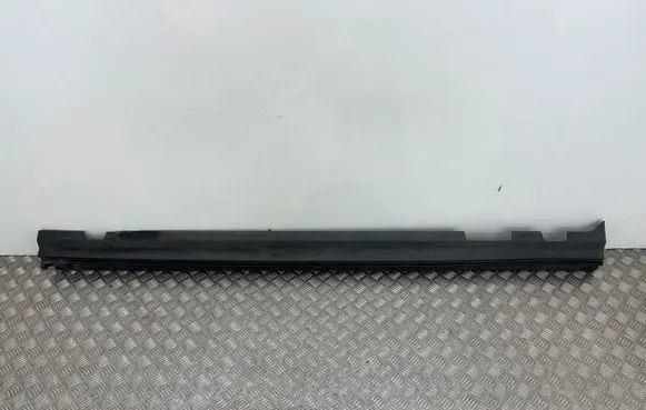 Volvo XC40 Sill 31448224