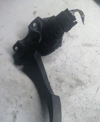 Volvo S80 Accelerator throttle pedal 6G929F836CD 6PV00922002