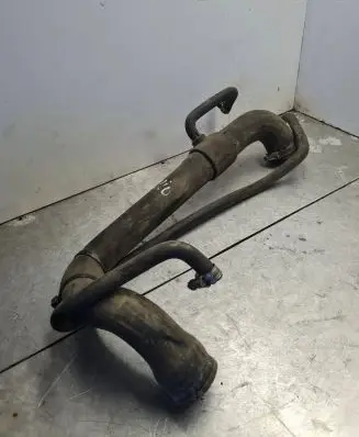 Mercedes-Benz Vario Engine coolant pipe/hose 6685002675