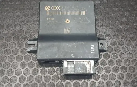 Audi Q7 4L Gateway control module 4L0907468A