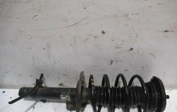 Peugeot 208 Front shock absorber/damper