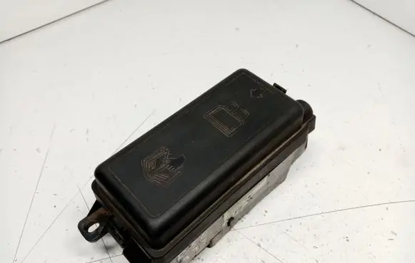 Mini One - Cooper R50 - 53 Fuse box set 6906604 61136906604 61146906614