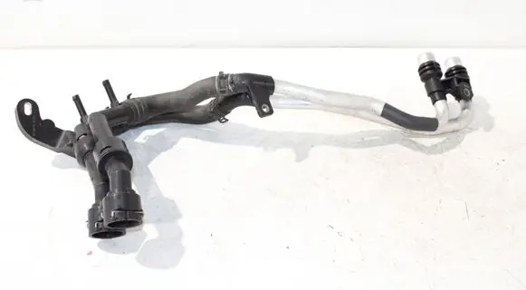 Engine coolant pipe/hose