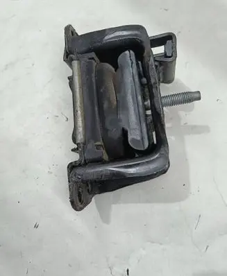 Citroen C6 Engine mount bracket 964613280