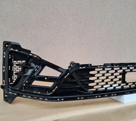 KIA Ceed Front bumper lower grill 86561J7910