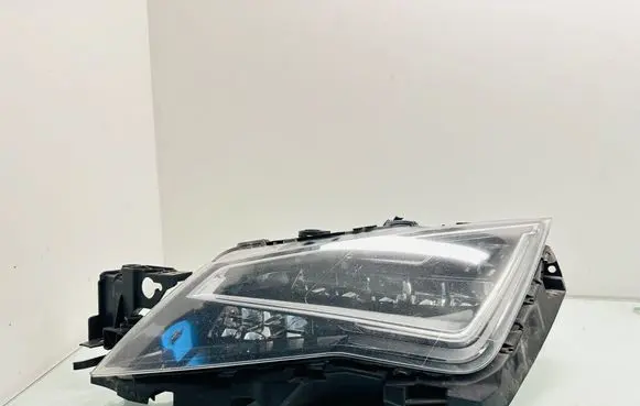 Seat Leon (5F) Headlight/headlamp 5F1941007A