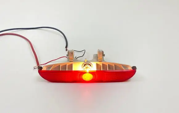 Mazda 3 I Third/center stoplight P3591