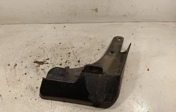 Nissan X-Trail T32 Front mudguard 638544CE0A
