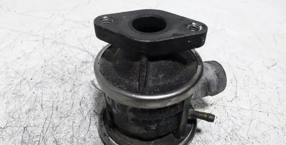 Opel Calibra EGR valve 90470420 72229600