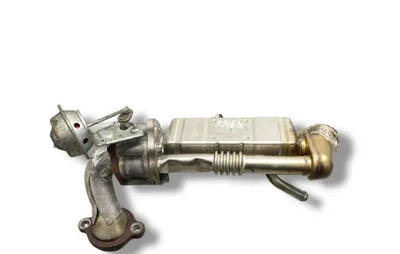 Mazda 6 EGR valve cooler R2AA20304 06G10A000066