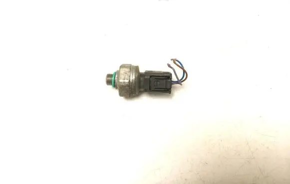 BMW 3 F30 F35 F31 Air conditioning (A/C) pressure sensor 9323658
